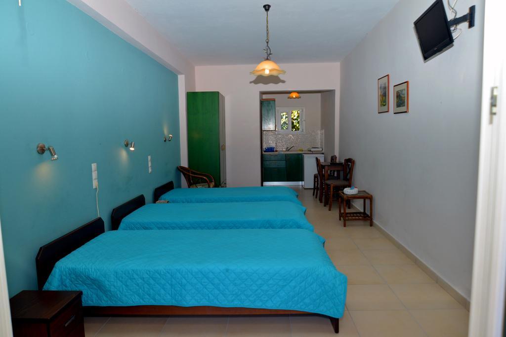 Krystallia Apartments 다시아 외부 사진